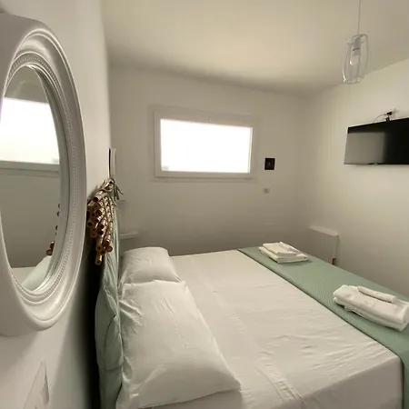 Gæstehus Isid'oro Sant Isidoro (Apulia)