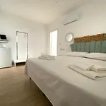 Isid'oro - 50m Dal Mare * Sant Isidoro (Apulia)