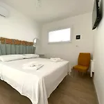 Isid'oro - 50m Dal Mare Pensjonat Sant Isidoro (Apulia)
