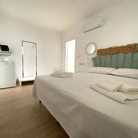 Isid'oro * Sant Isidoro (Apulia)