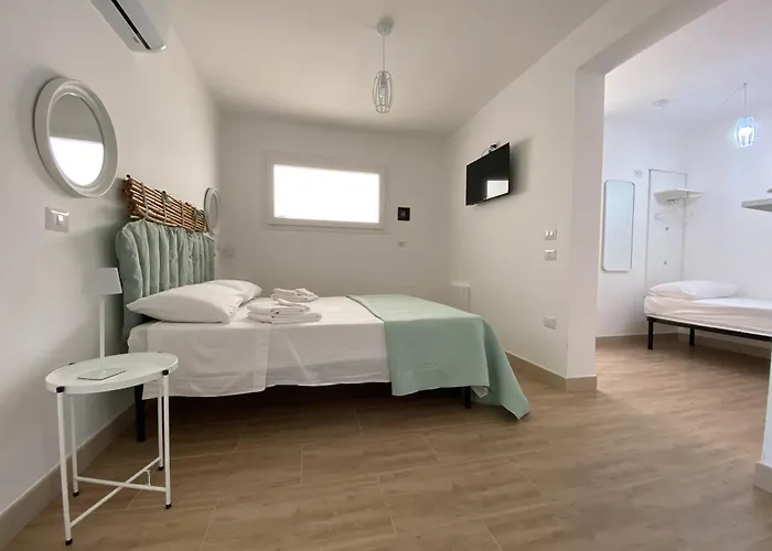 Isid'oro * Sant Isidoro (Apulia)